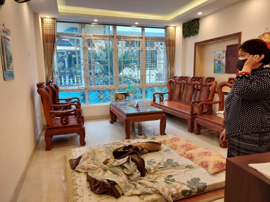 Hào Nam 5 tầng nhà dân xây còn mới,hiện đại, ngõ 3m, ô tô gần, 50m2 chỉ 6.4 tỷ