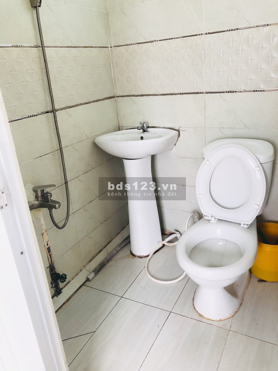 Cho thuê phòng giá rẻ gần chợ Tân Định, Quận 1 được nấu ăn, ra vào tự do, thoải mái