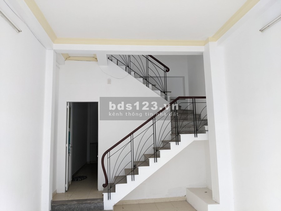 Bán gấp nhà chính chủ Quận Gò Vấp giảm giá sâu 6.5 tỷ xuống còn 5.950 tỷ sổ chính chủ