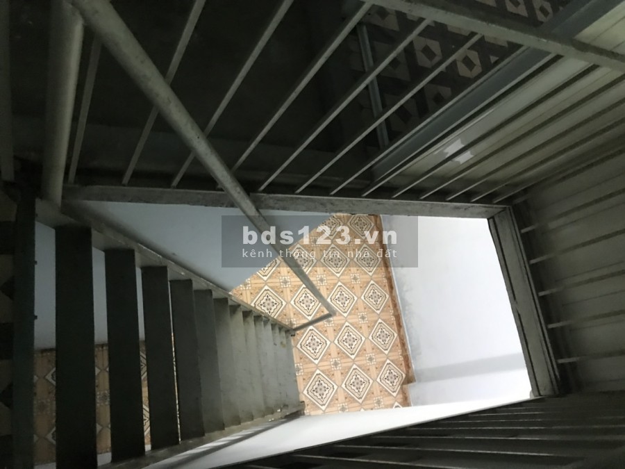 Cho thuê nhà nguyên căn giá rẻ, điện nhà nước giá 2.5 triệu/tháng, liên hệ 0949801755
