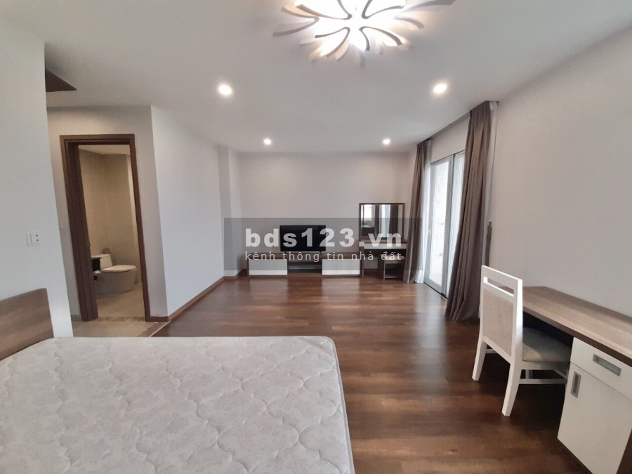 Cho thuê căn hộ cao cấp 154m2, 3PN, đủ đồ tại L3 The Link Ciputra. Giá 46 triệu/tháng