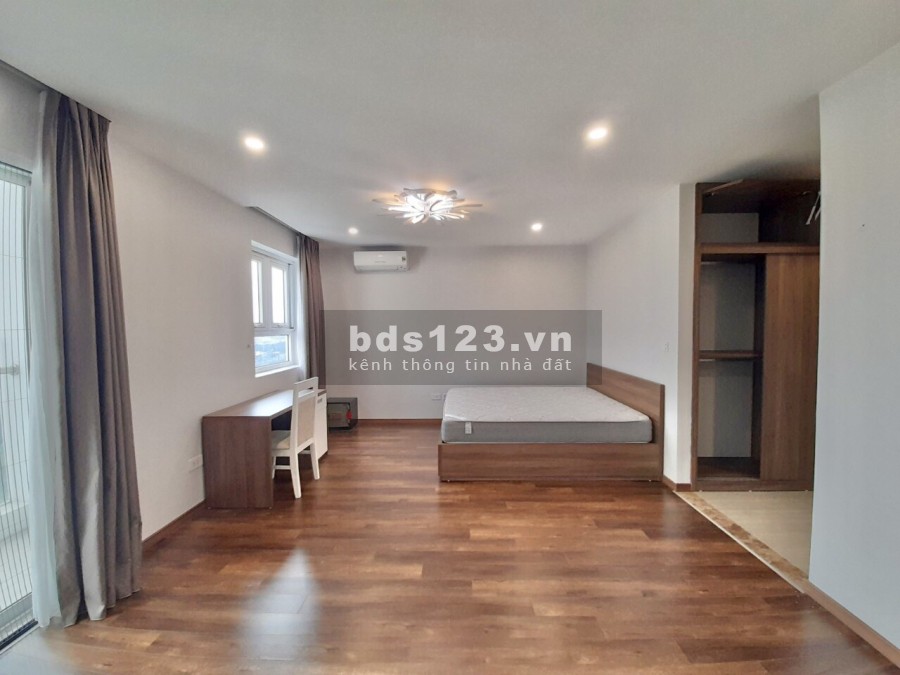 Cho thuê căn hộ cao cấp 154m2, 3PN, đủ đồ tại L3 The Link Ciputra. Giá 46 triệu/tháng