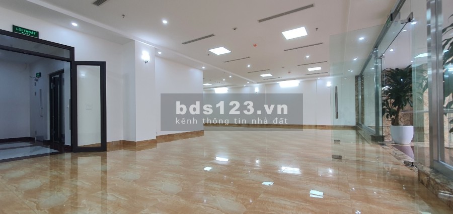 Toà nhà văn phòng mặt phố Hoàng Ngân dtsd 225m2 mt 25m, 10 tầng đúc, giá bán 139 tỷ