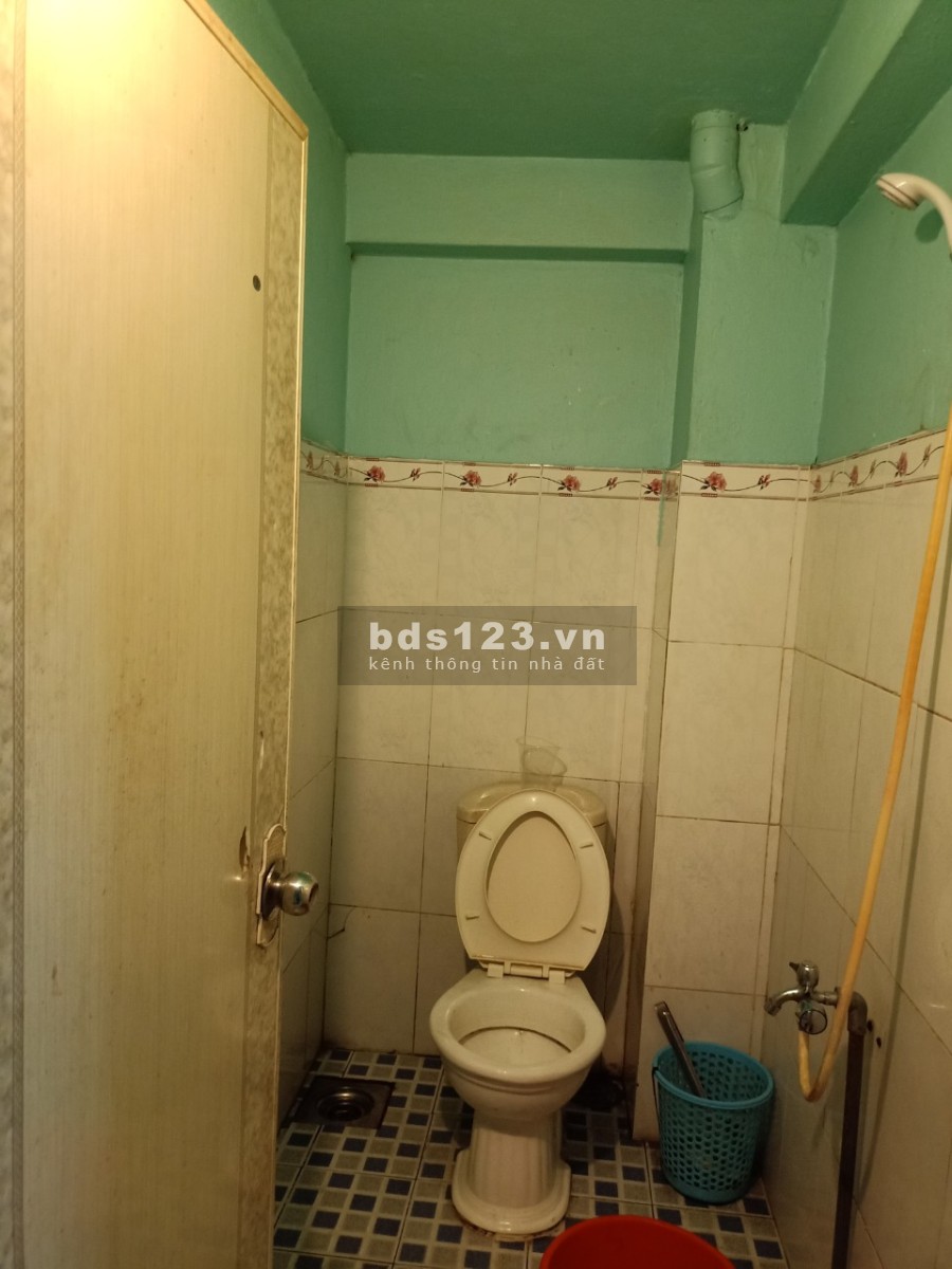 Nhà nguyên căn mặt tiền cho thuê giá rẻ cửa hậu giá cho thuê 13 triệu/tháng, khu an ninh