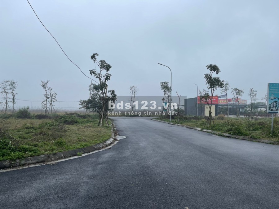 Bán lô shophouse mặt hồ khu đô thị New city Phố Nối liên xem đất 0922432666