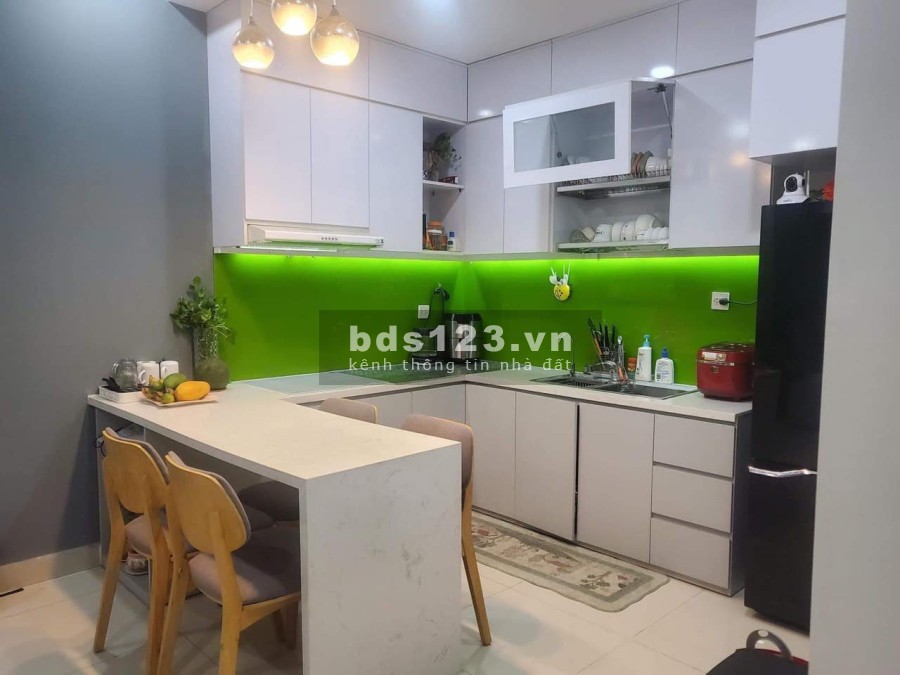Bán nhanh căn hộ 2PN full nội thất đẹp The Sun Avenue giá bán 4.27 tỷ, bao hết