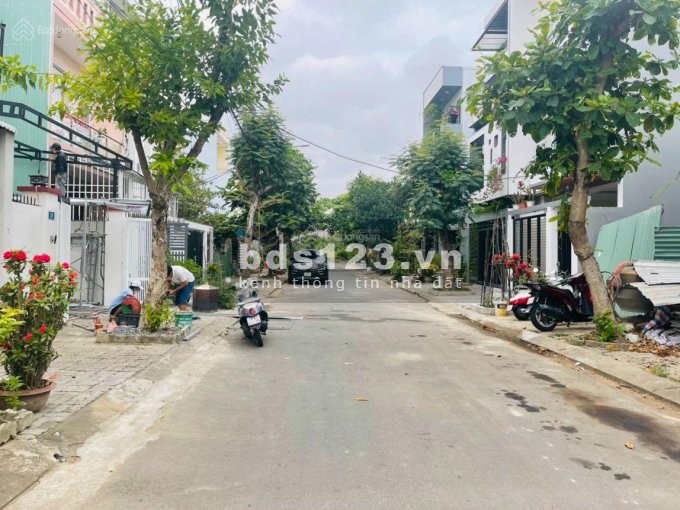 Bán lô Lỗ Giáng 19 (5m5) sau Honda ô tô Tiến Thu liên hệ 0968009949, giá bán 2.85 tỷ