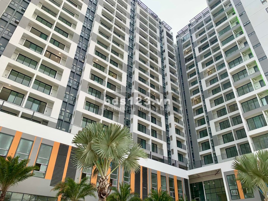Chủ nhà bán căn hộ Ricca Quận 9, dtsd 58m2, nhà mói sắp có sổ bao phí sang tên công chứng