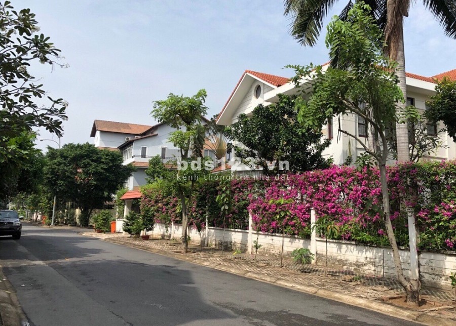 Đất biệt thự Thủ Đức, giá (12tỷ đến 25tỷ) (150m2 đến 500m2) LH 0981.0971.42
