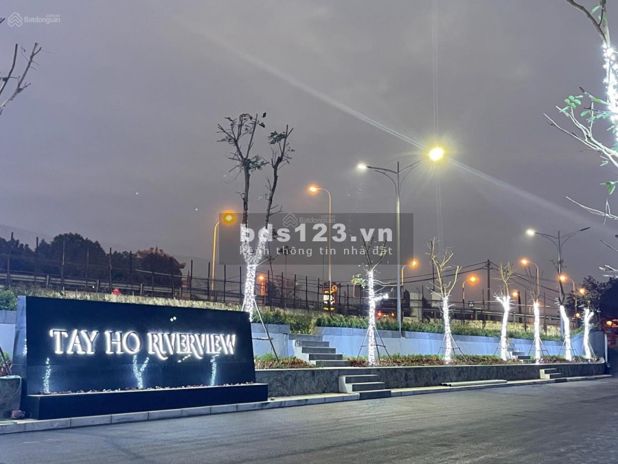 Bán gấp CHCC 3PN tại Dự án Tây Hồ River View, Tây Hồ, Hà Nội giá 2.8 Tỷ lh 0966545091