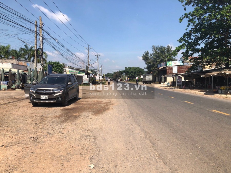 Đất Tây Ninh 2 mặt tiền giá chỉ 4xx triệu có sẵn thổ cư liên hệ xem đất 0328668348