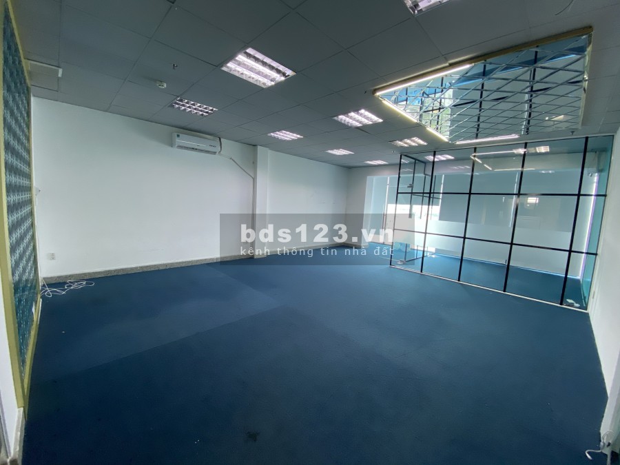 Văn phòng hot giá rẻ Quận 3 giá cho thuê chỉ 20 triệu/tháng diện tích sử dụng 85m2