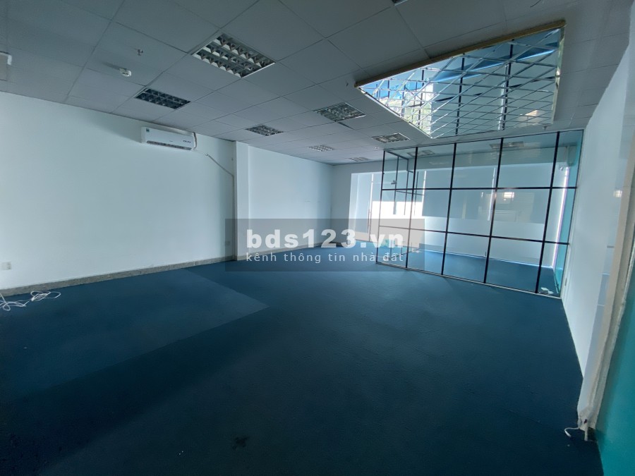 Văn phòng hot giá rẻ Quận 3 giá cho thuê chỉ 20 triệu/tháng diện tích sử dụng 85m2