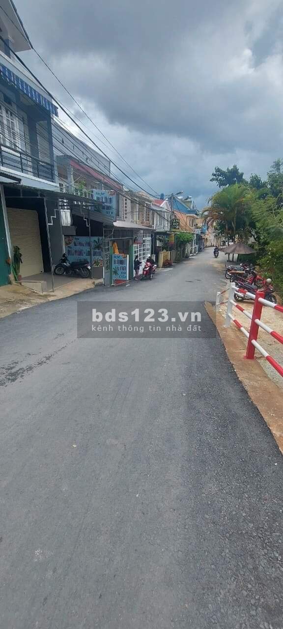 Bán nhà mặt tiền Phan Đình Phùng sỗ hồng riêng, giá bán 10.5 tỷ, thương lượng chính chủ