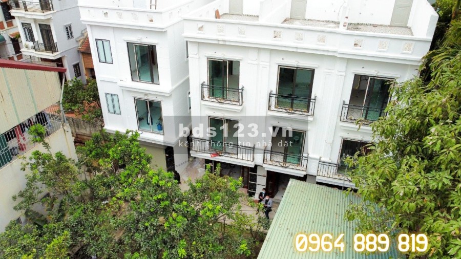 Bán nhà nguyên căn 1.3 tỷ khu vực Phụng Châu gàn bến xe Yên Nghĩa, liên hệ 0964889819