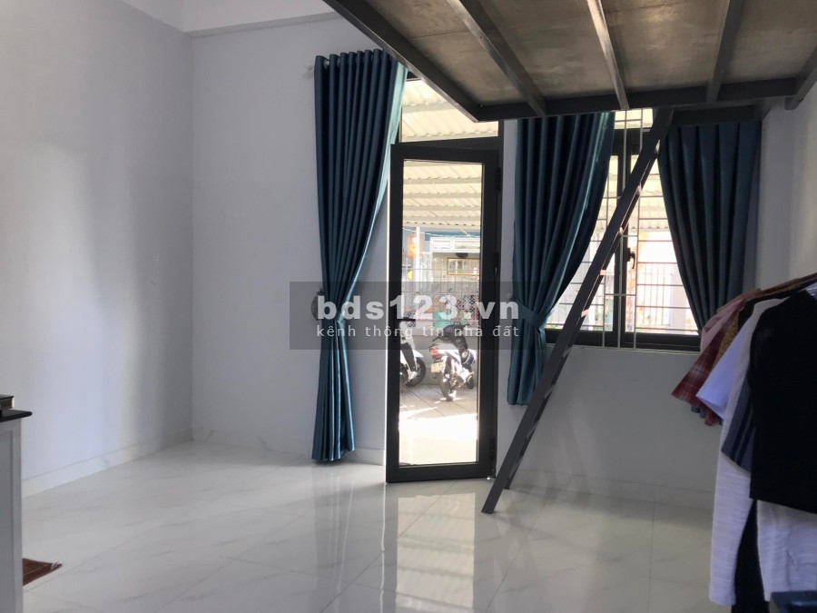 Tìm 1 bạn nữ ở ghép Quận 9, ưu tiên sạch sẽ, ít đồ, giá 1.5 triệu/tháng, pháp lý chính chủ