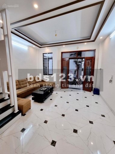 Chính chủ bán nhà phố Kim Đồng ô tô thông tứ tung, kinh doanh đỉnh DT 44m2, giá chỉ 6.8 tỷ