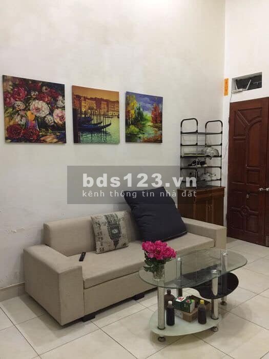 Cổ Nhuế Nhà Đẹp 34 m2, MT3.5 m Gần Ô TÔ, KD . 2 Tỷ.