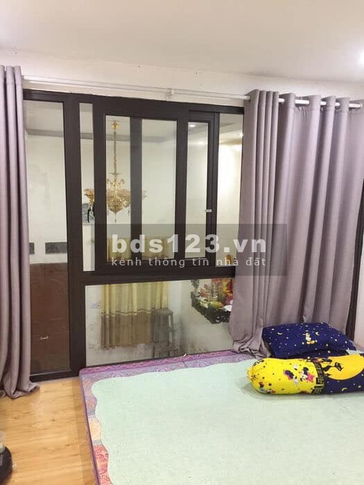 Cổ Nhuế Nhà Đẹp 34 m2, MT3.5 m Gần Ô TÔ, KD . 2 Tỷ.