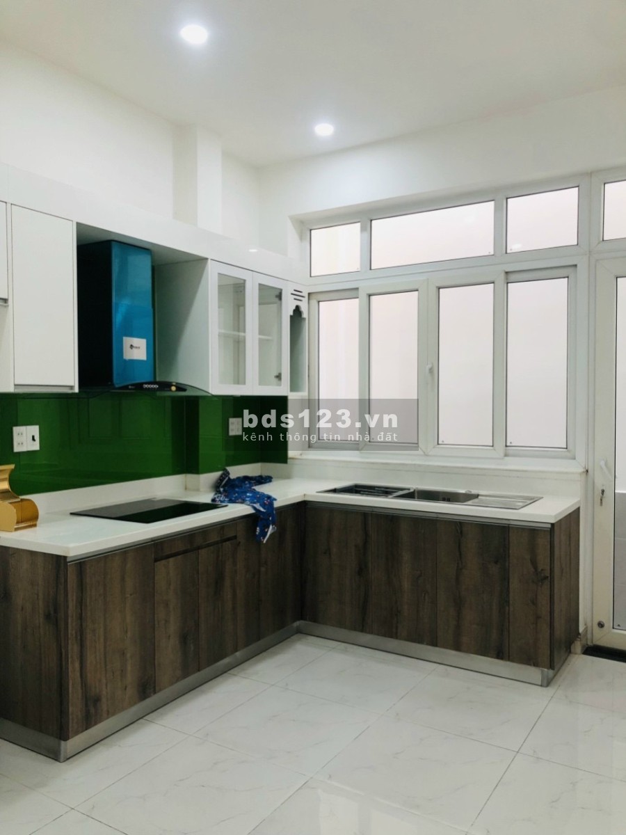 Bán gấp nhà Chu Văn An, Quận Bình Thạnh, nha mới cứng 3 tầng giá bán chỉ 9.9 tỷ