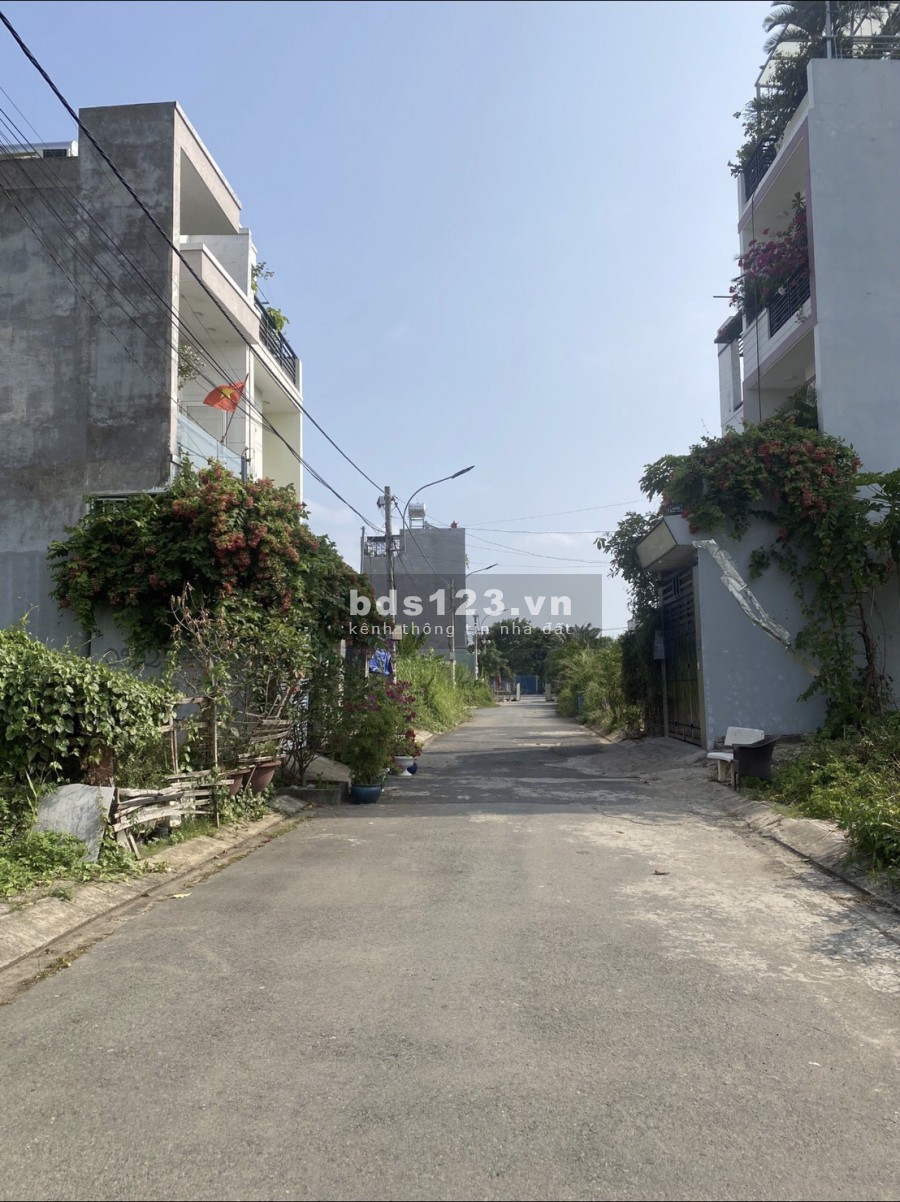 Chính chủ bán gấp giá tốt lô đất cực đẹp tại Dự Án Đất Mới P Trường Thạnh Q9 TP Thủ Đức
