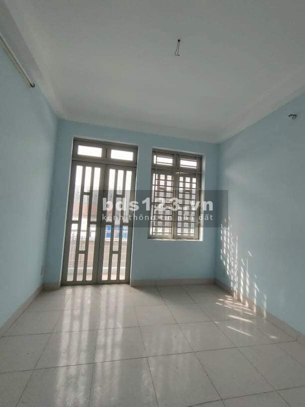 Bán nhà mặt tiền đường Bà Hạt 62m2, Quận 10 giá chỉ 12,5 Tỷ liên hệ 0901336567