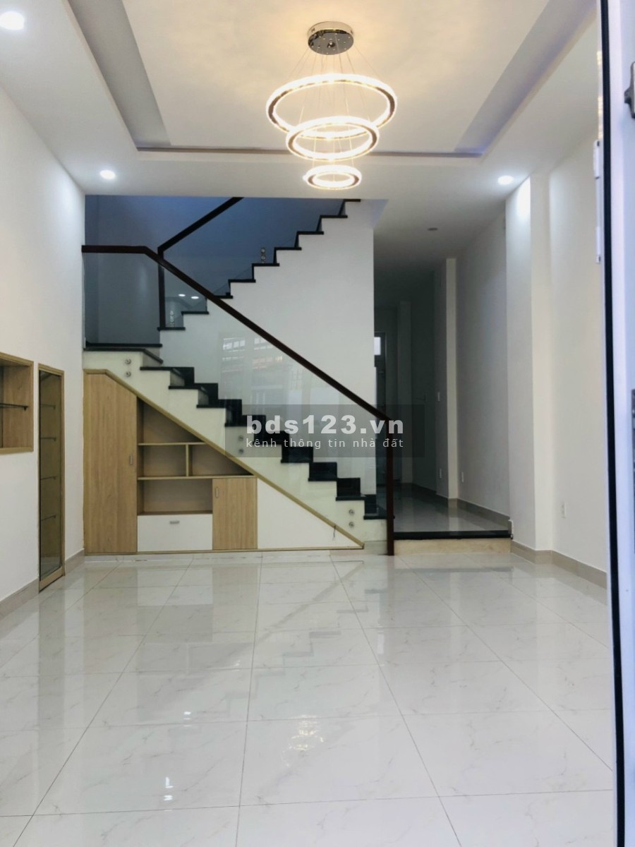 Bán gấp nhà Chu Văn An, Quận Bình Thạnh, nha mới cứng 3 tầng giá bán chỉ 9.9 tỷ