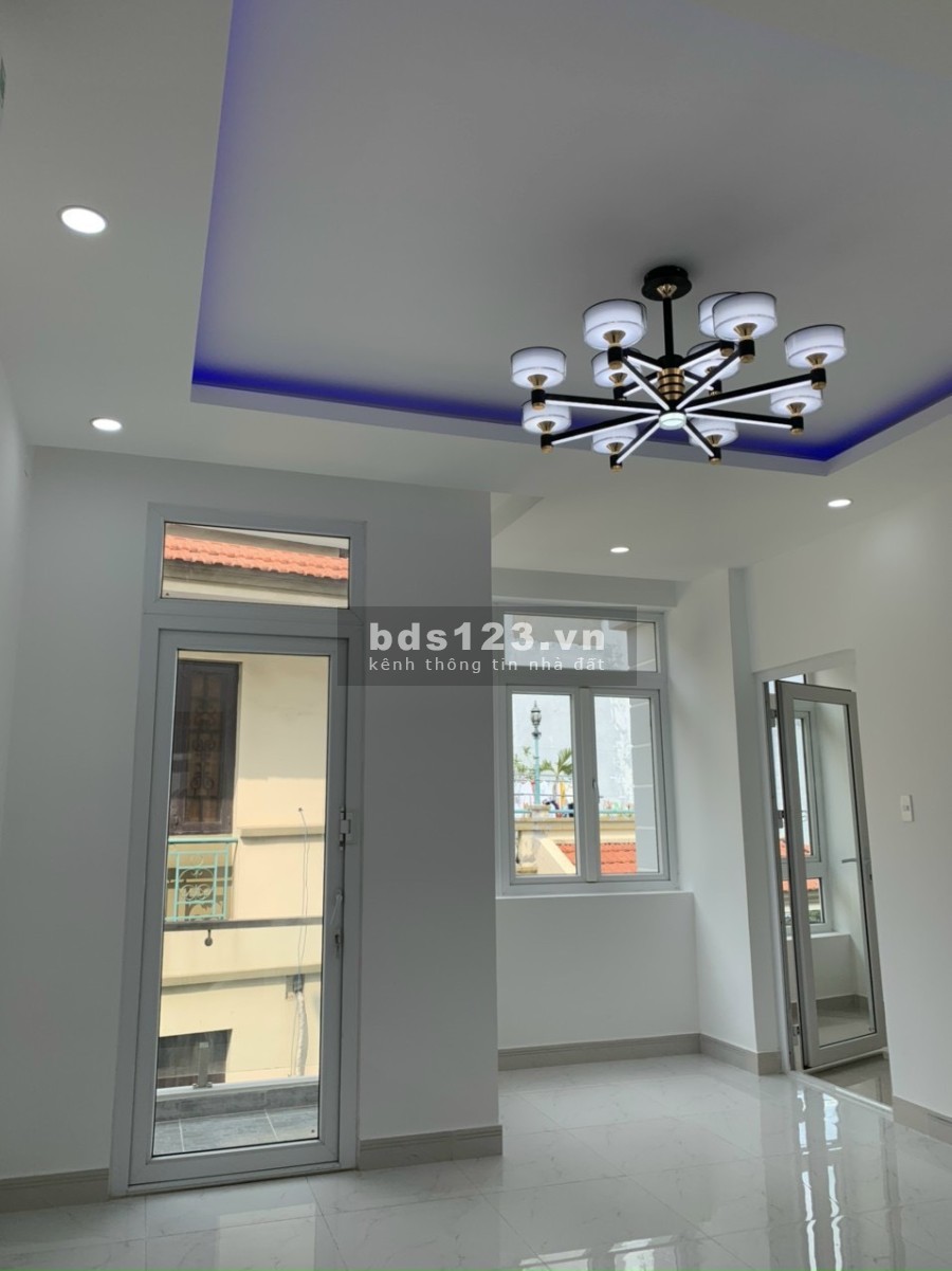 Bán gấp nhà Chu Văn An, Quận Bình Thạnh, nha mới cứng 3 tầng giá bán chỉ 9.9 tỷ