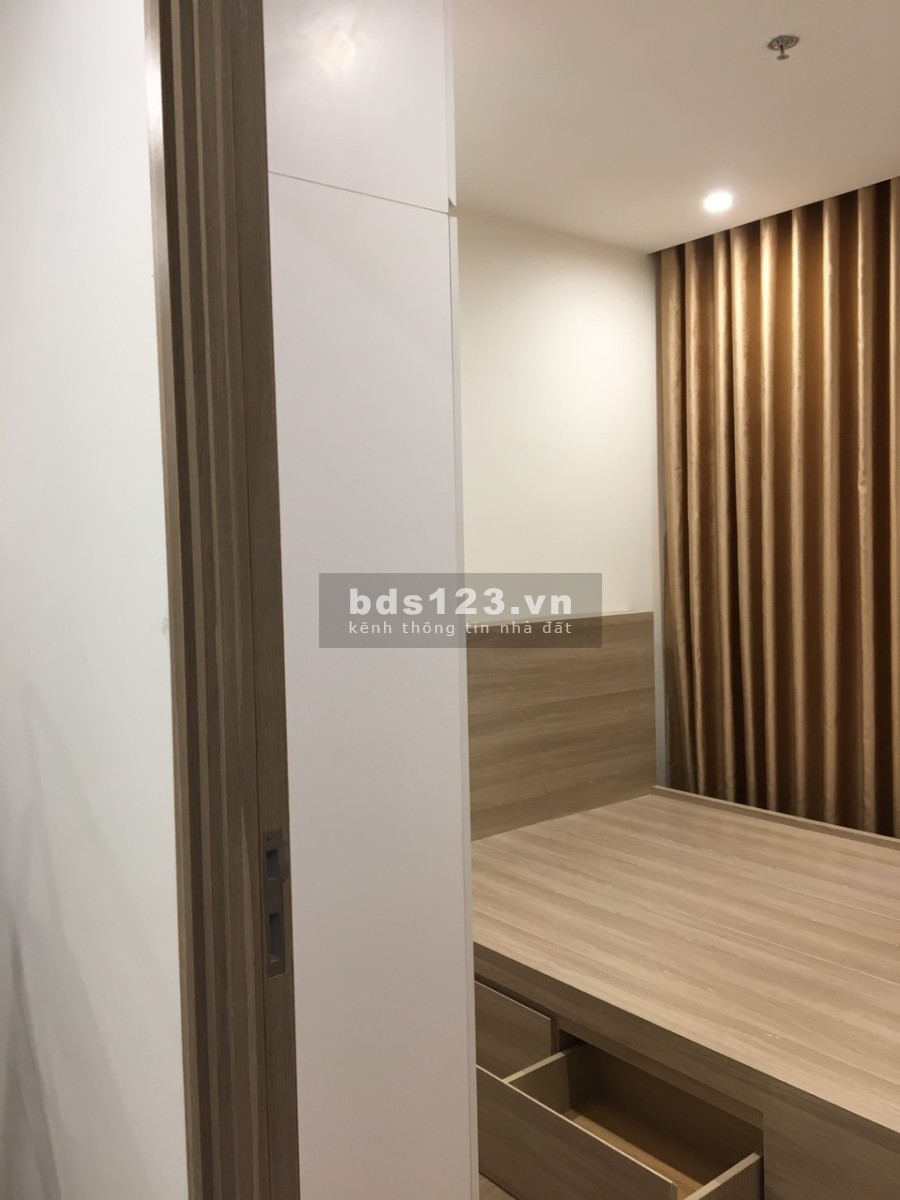 Chính chủ cho thuê 3PN 2WC chung cư Vinhomes Ocean Park, full đồ, 10triệu/th. LH 0886541988(zalo)