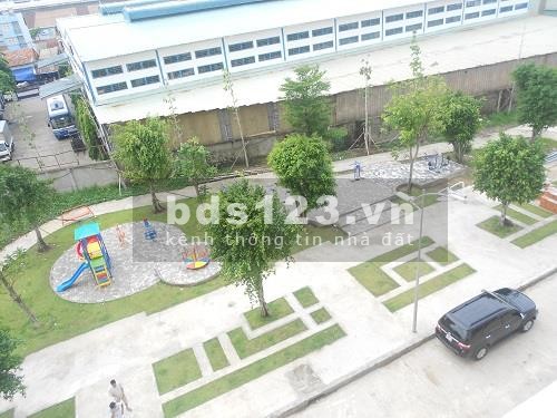 Chính chủ bán cc Tecco Green Nest Quận 12, căn góc 65m2, 2PN, 2 ban công, lầu cao, view Quận 1