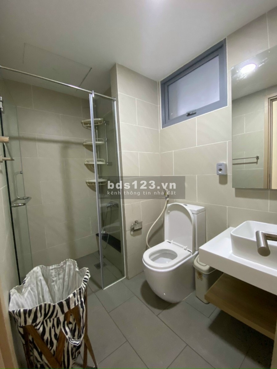 Chính chủ cho thuê căn hộ cao cấp 3 phòng ngủ, chung cư Palm Heights đầy đủ nội thất, giá tốt
