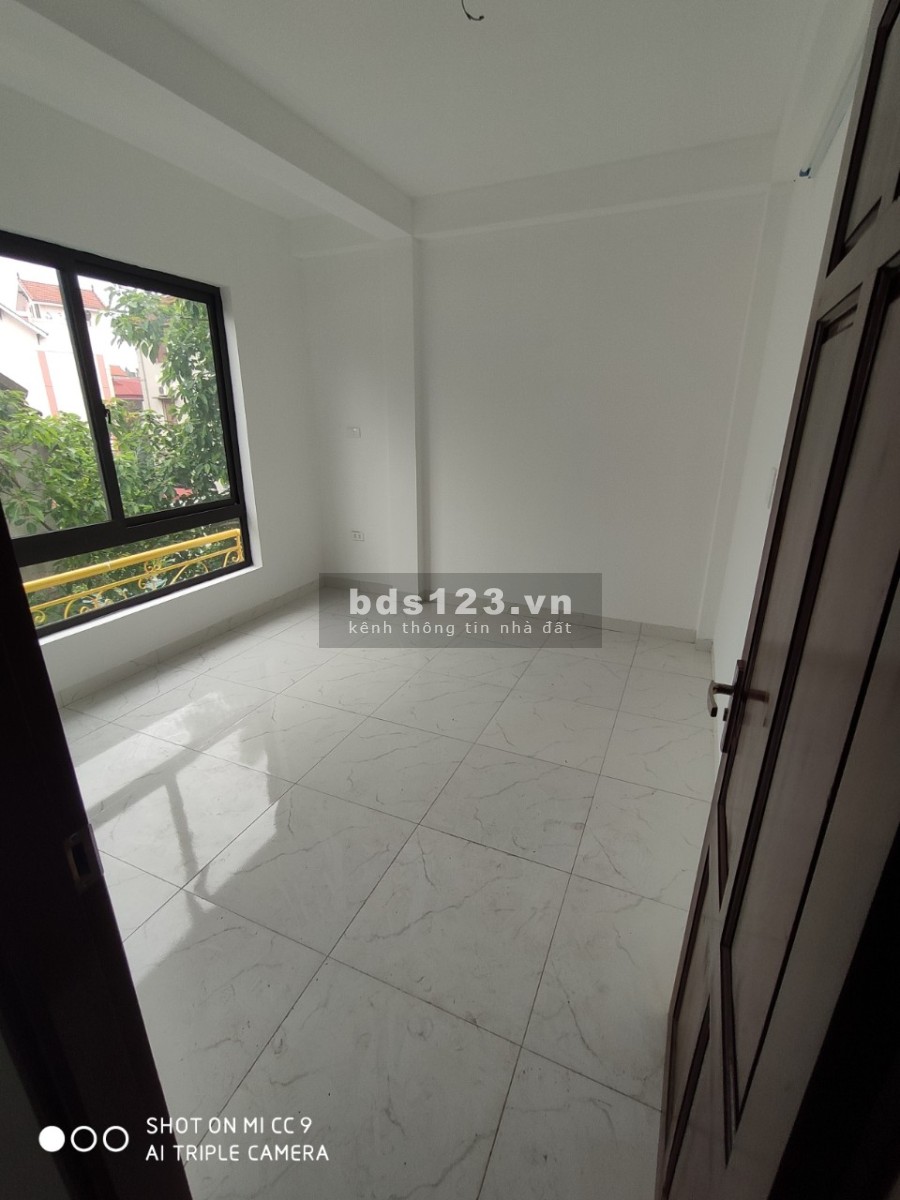 Chỉ 4 tỷ có nhà mới diện tích 36.5x4m2 ôtô đỗ ngày đêm cách 20m giá 3.97 tỷ, lh 0889712311