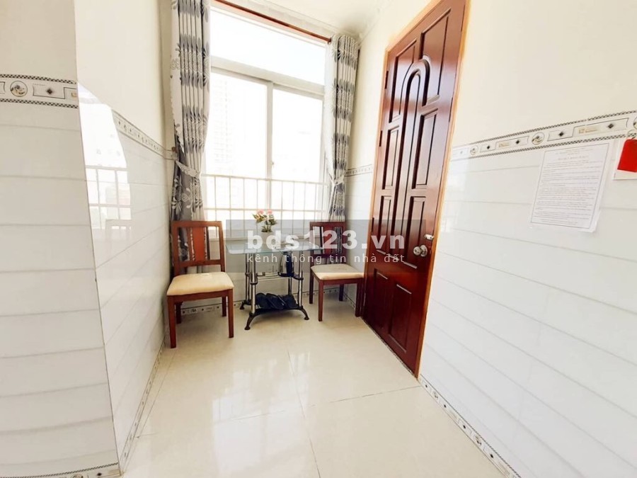 Bán khách sạn hẻm Thùy Vân khu bãi sau vị trí đắc địa ngành du lịch liên hệ 0707933341