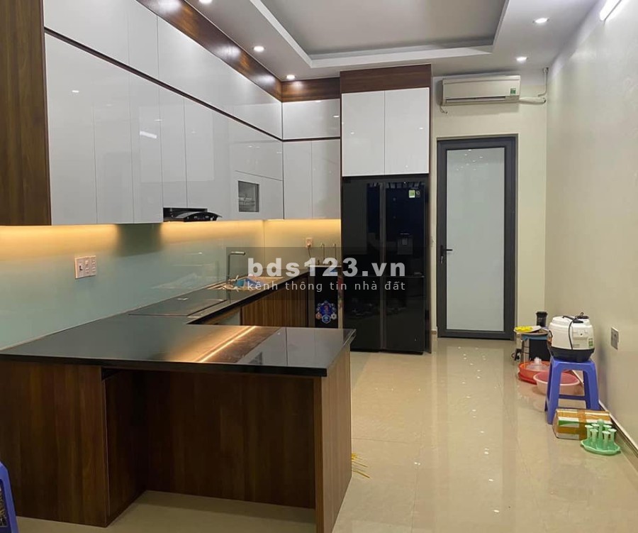 Bán nhà diện tích sử dụng 6mx14m, liền kề khu công nghiệp Long Hậu, Nhà Bè, giá 2ty3