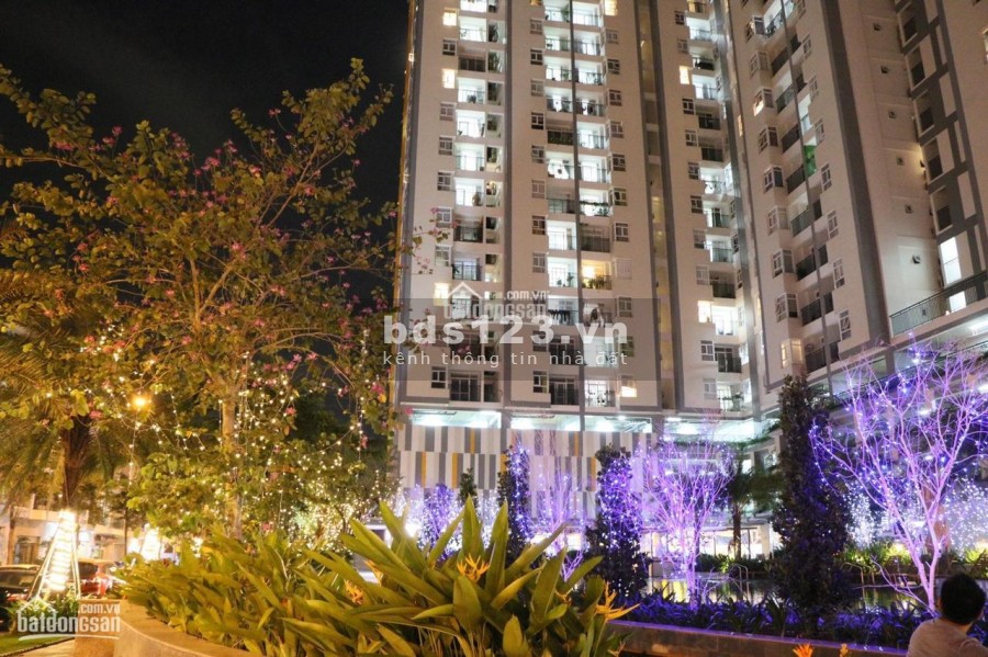 Chính chủ cho thuê căn hộ HIm Lam Phú Đông 66m2 9tr/tháng xách vali vao ở ngay LD Dương 0906388825