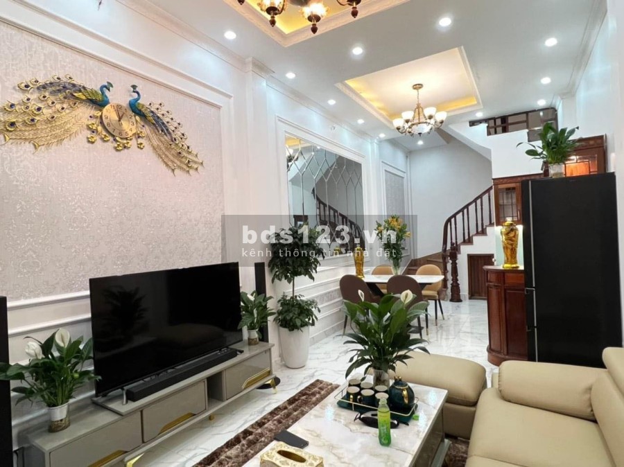 Nhà đẹp lung linh trung tâm Đống Đa, 40M2 NHỈNH 4 TỶ, pháp lý rõ ràng