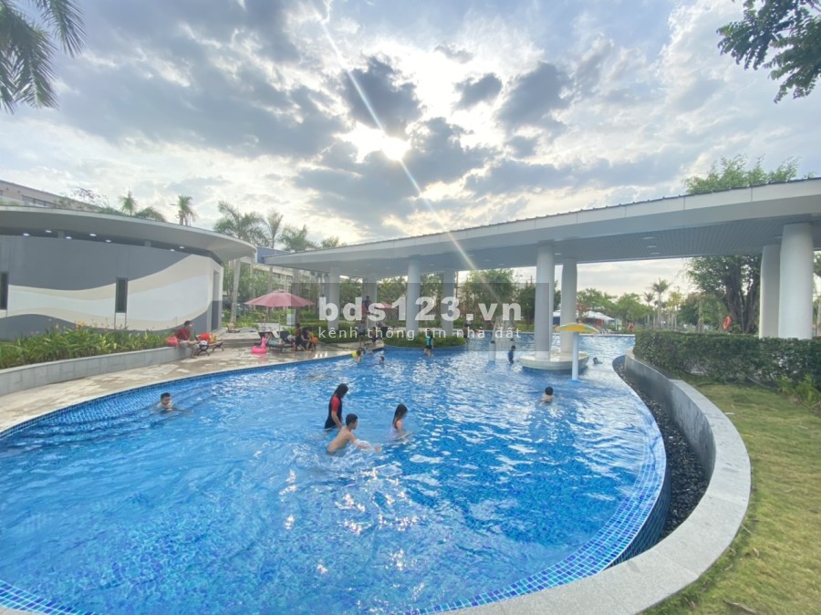 CHỈ CÒN 2 nền 5x20m đường 16m cạnh công viên 3 ha gần sân bay Long Thành, Sổ hồng riêng TT 12 tháng