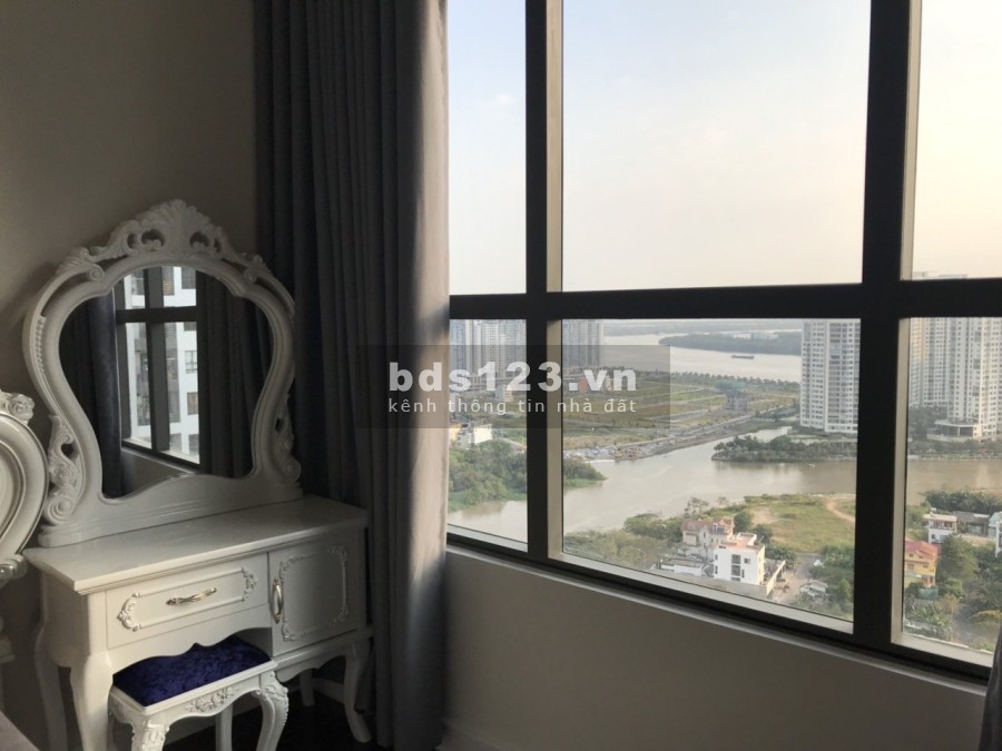 Cần bán căn hộ 3 pn, full nội thất siêu xịn xò tại The Sun Avenue giá tốt đầu tư sinh lời