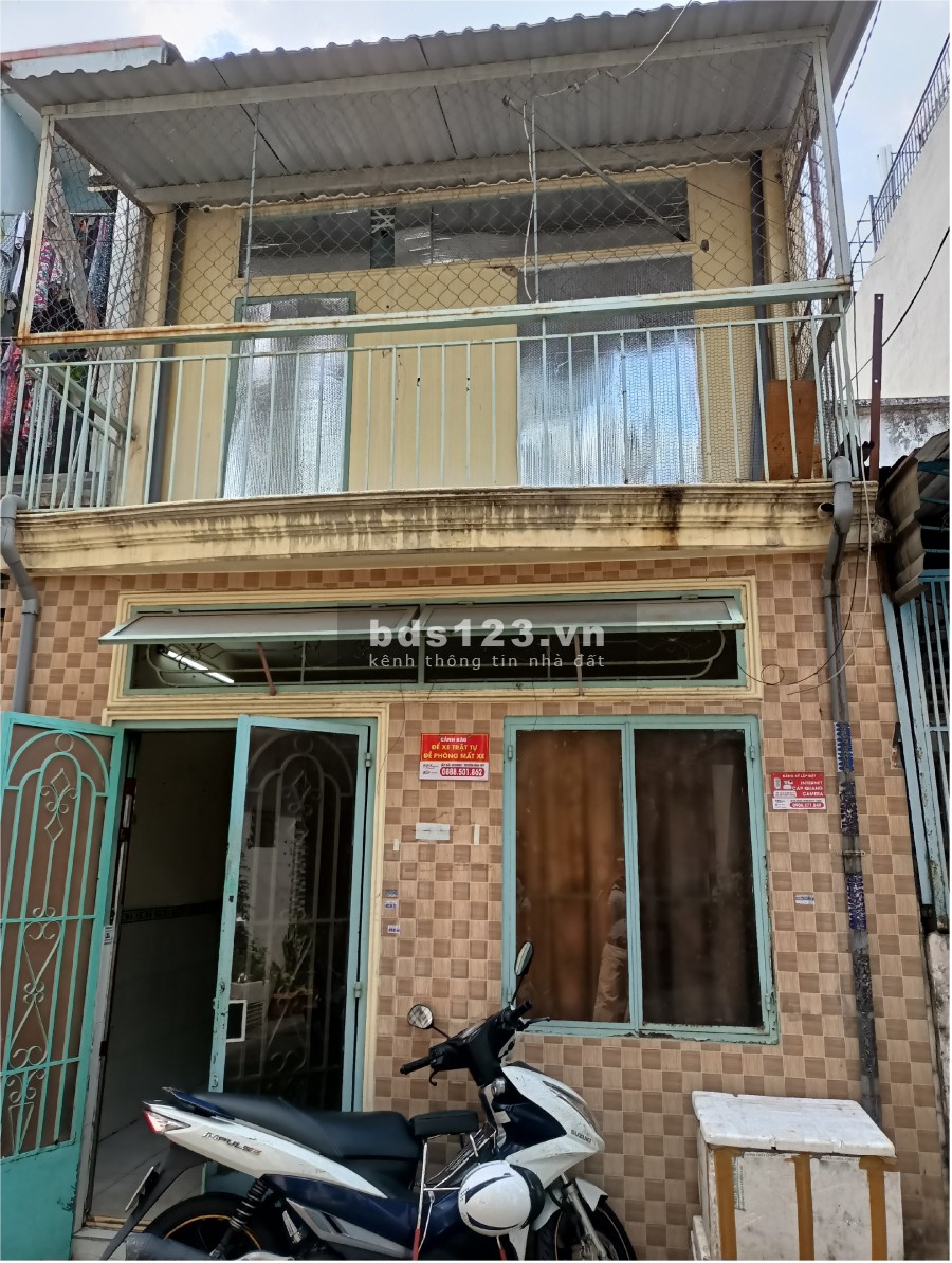 Bán nhà đất chính chủ hẻm 79/61 Bờ Bao Tân Thắng Sơn kỳ Tân Phú dtsd 32m2 sổ sẵn