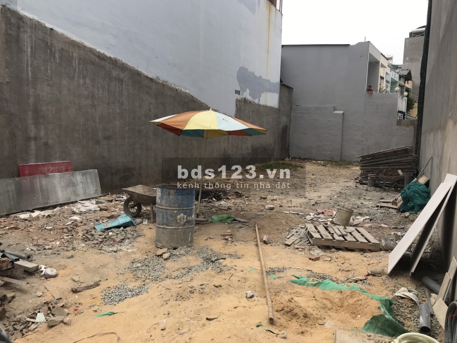 Cho thuê đất thổ cư mặt tiền đường số 17, phường 11, quận Gò Vấp. Giá tốt. Khu dân cư đông đúc