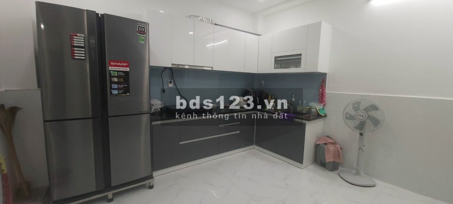 Bán nhà Quân7 hẻm 803 giá siêu rẻ, nhiều tiện nghi giá 5.1 tỷ HXH
