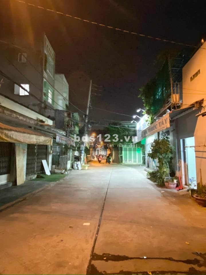 Nguyễn Phúc Chu nhà nguyên căn 1 trệt 2 lầu dtsd 55m2 giá bán chỉ nhỉnh 5 tỷ sổ sẵn