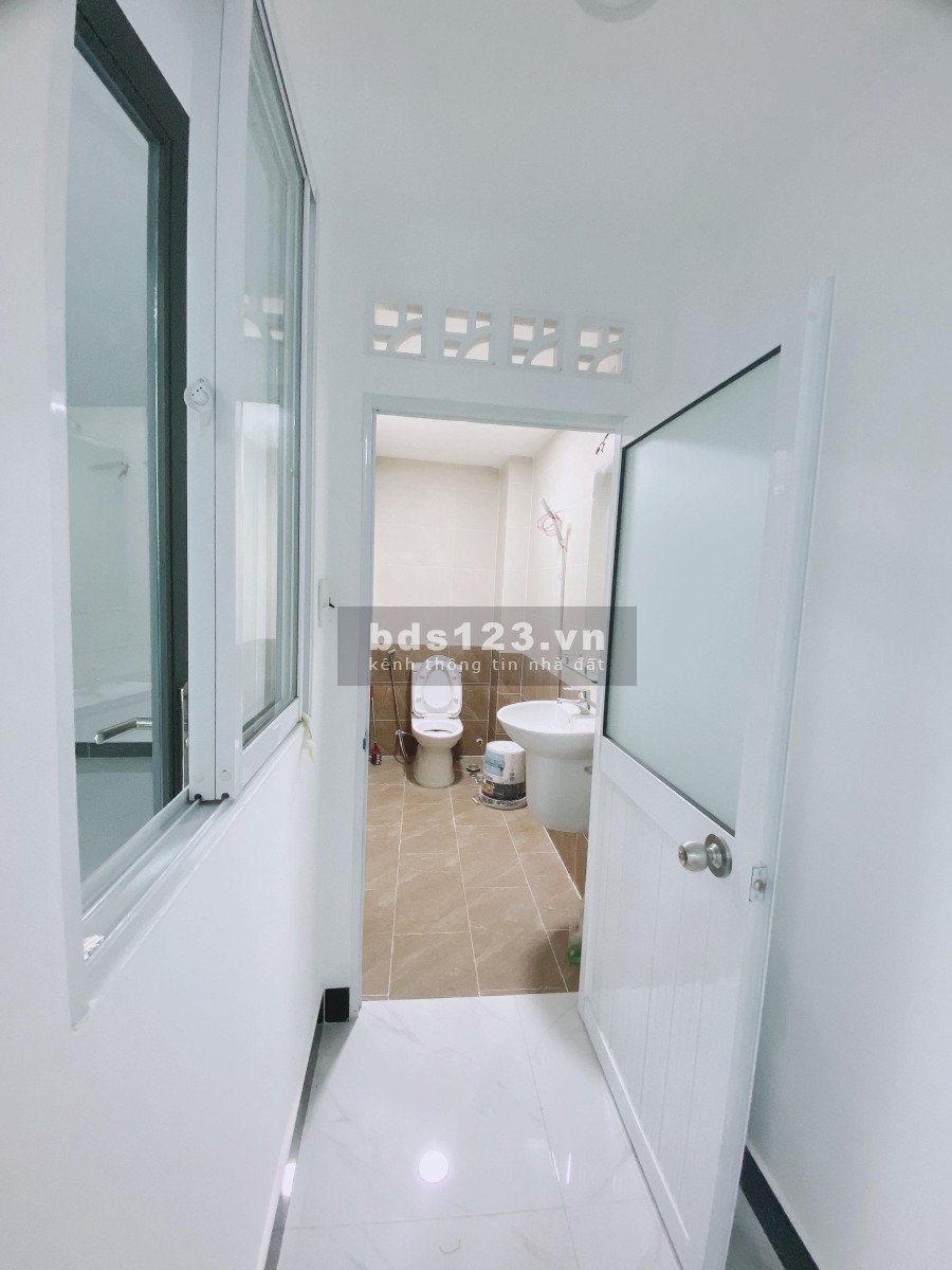 Siêu phẩm hẻm xe hơi diện tích sử dụng 54m2 3 Lầu Quang trung P10 Gò Vấp giá bán chỉ 3.4 tỷ