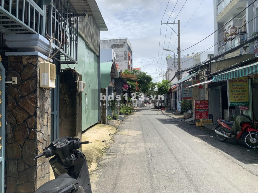 Siêu phẩm hẻm xe hơi diện tích sử dụng 54m2 3 Lầu Quang trung P10 Gò Vấp giá bán chỉ 3.4 tỷ