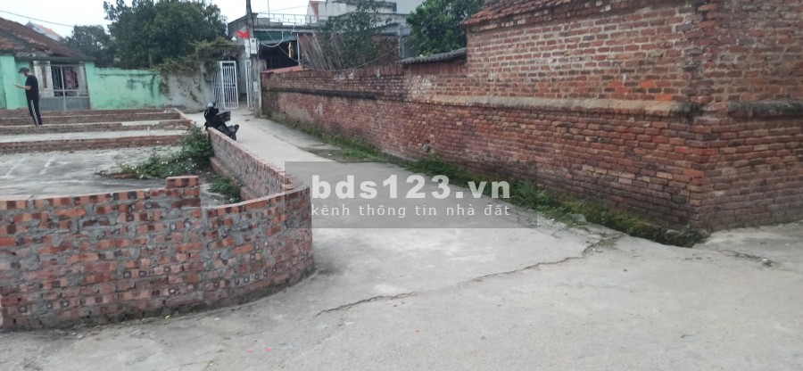 Chính chủ không qua môi giới bán 2 lô liền kề đất Bắc Thượng, đã có sổ riêng, khu an ninh