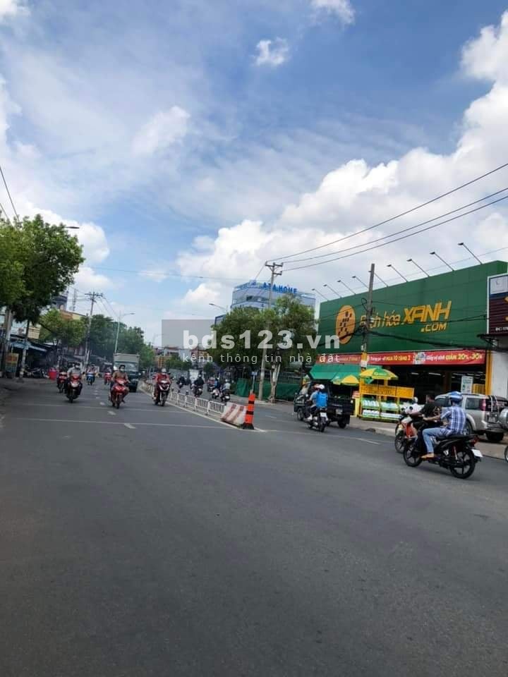 Bán nhà Đường Lê Văn Quới, 4x25, 6 tầng, BTCT, phù hợp kinh doanh, giá nhỉnh 11 tỷ