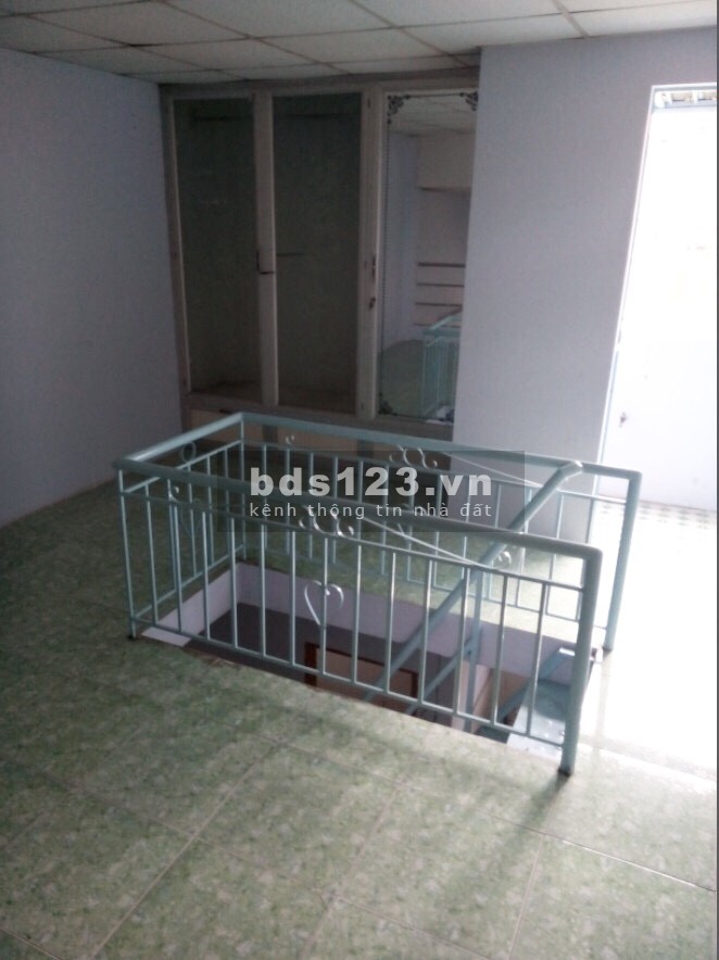 Kẹt tiền bán gấp, liên hệ chính chủ khu dân trí cao, giá bán chỉ 1.7 tỷ, thương lượng