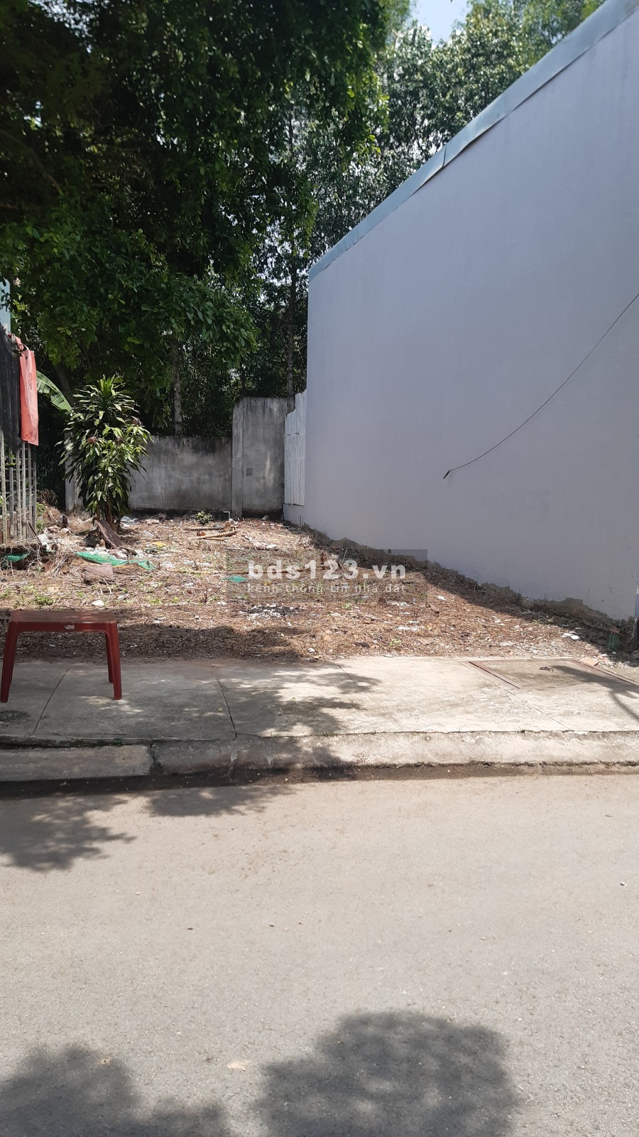Bán đất gấp chính chủ diện tích 110m2 full thổ cư, dân cư kín, pháp lý chính chủ