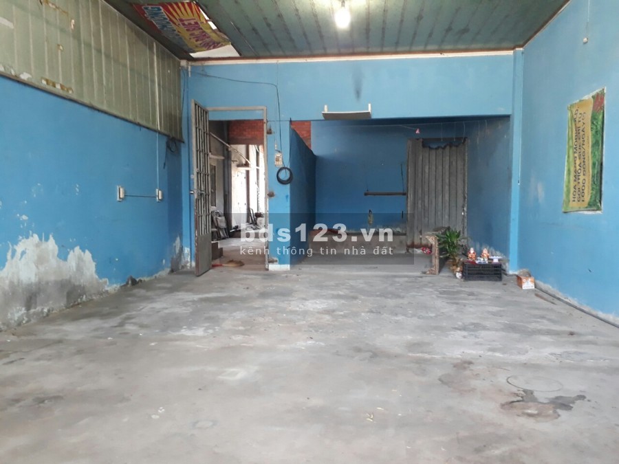 Cho thuê mặt bằng kinh doanh, mặt tiền Quốc Lộ 50, khu dân trí, ưu tiên khách thuê dài hạn
