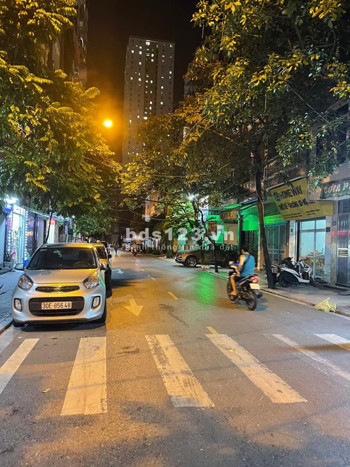 Bán nhà ngõ Trần Phú Quận Hà Đông ô tô tránh, diện tích 53m2 mt 4,4 m, giá bán 9.7 tỷ